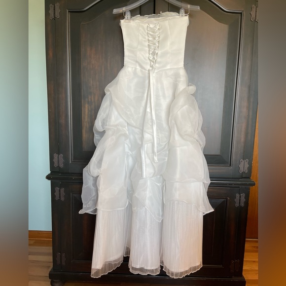 Wedding Bride Prom Dress Gown Sz XS NWOT White Layered Tulle Pleated Corset - Picture 6 of 16